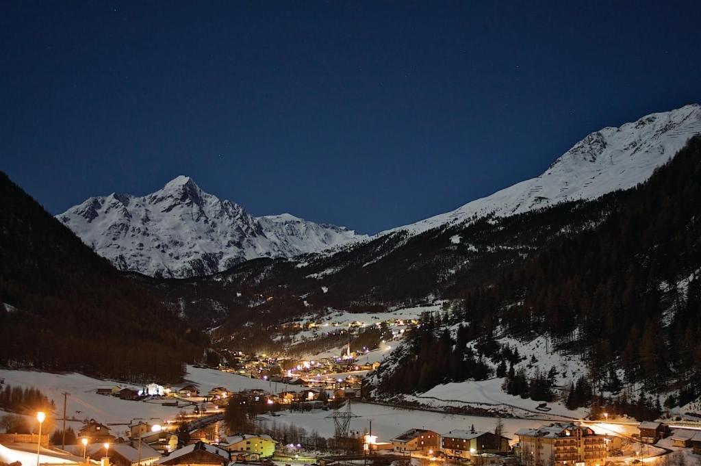 Gaestehaus Veit Fiegl Solden Luaran gambar