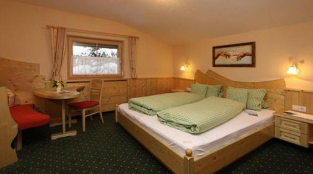 Gaestehaus Veit Fiegl Solden Luaran gambar